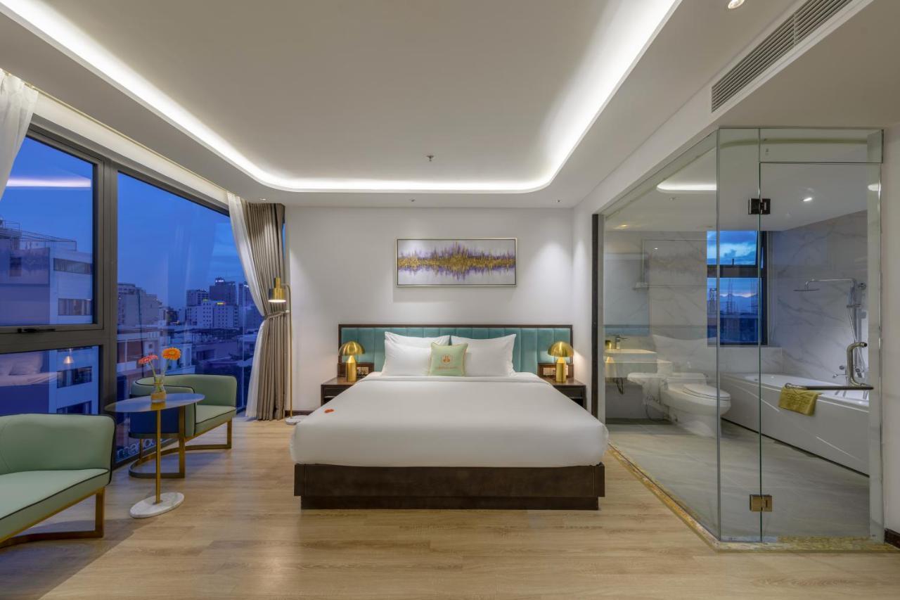 Cordial Grand Hotel Da Nang Beach - Infinity Rooftop Pool Exterior foto